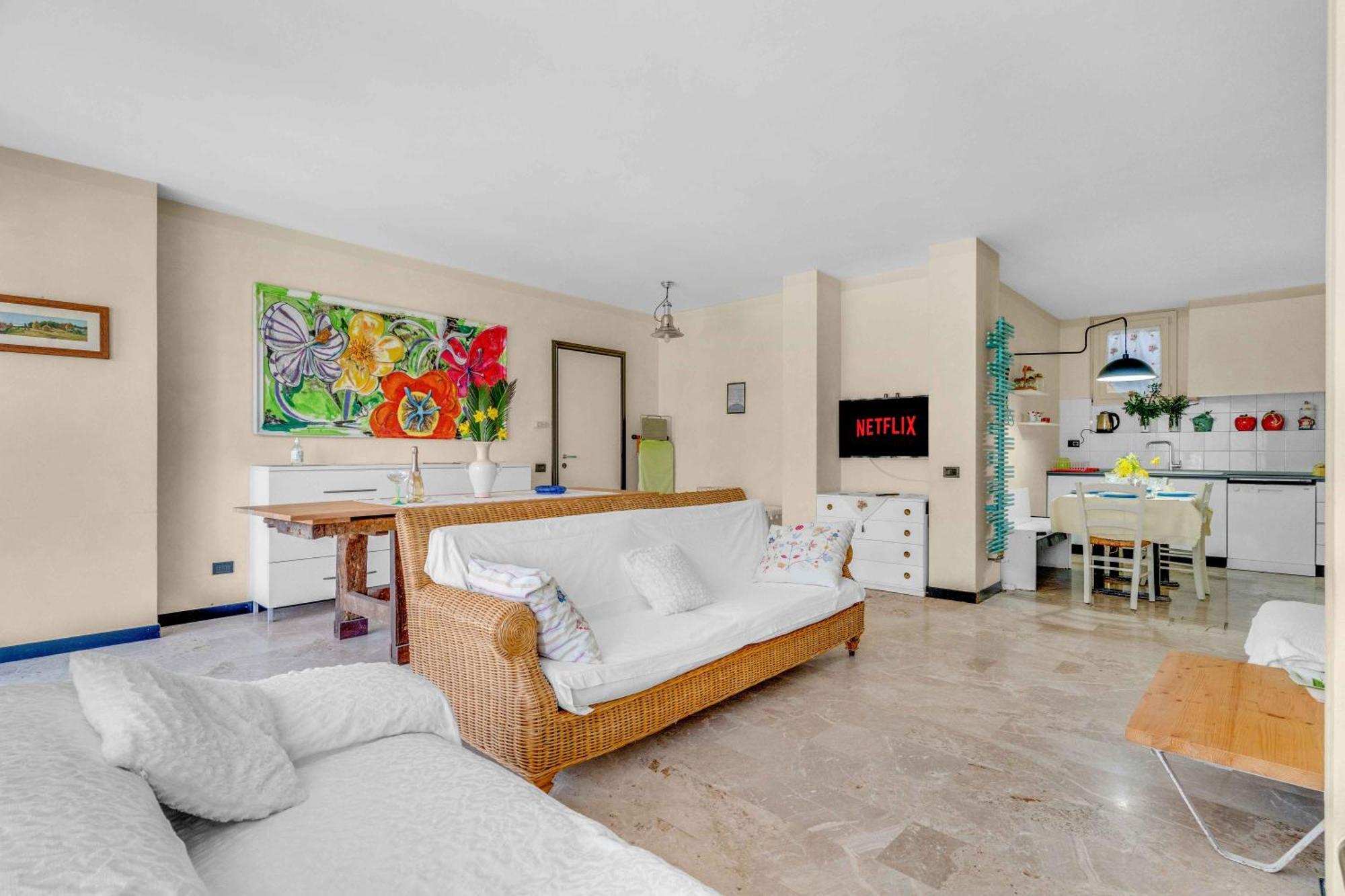 Ampia Dimora A Salo Con Parcheggio E Giardino Appartement Buitenkant foto