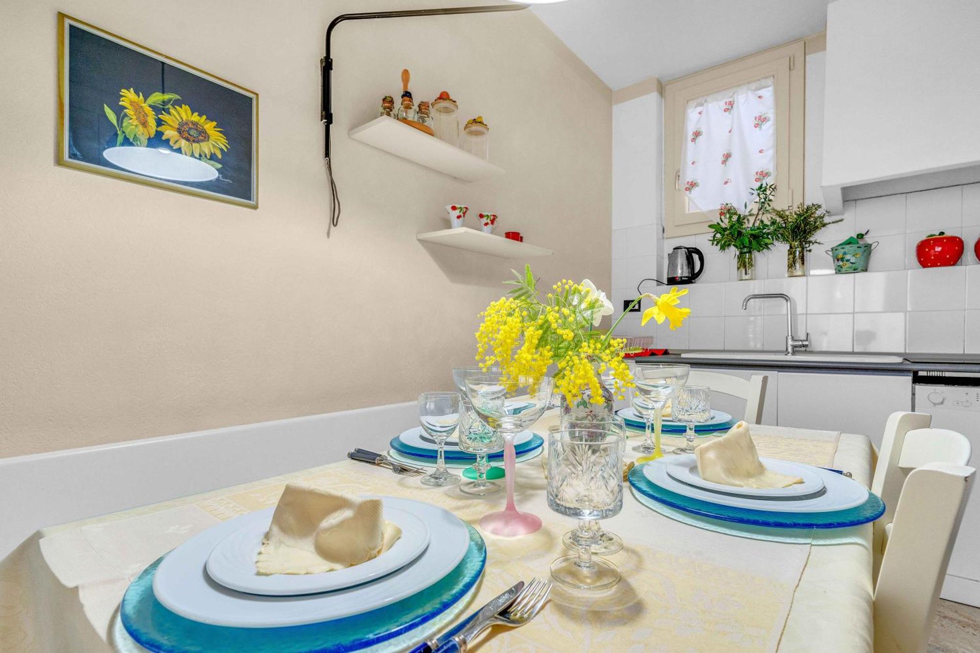 Ampia Dimora A Salo Con Parcheggio E Giardino Appartement Buitenkant foto