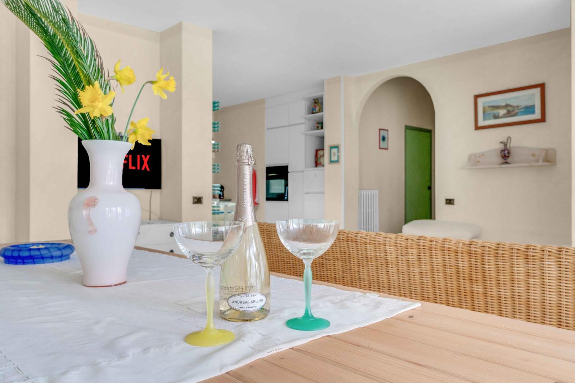 Ampia Dimora A Salo Con Parcheggio E Giardino Appartement Buitenkant foto